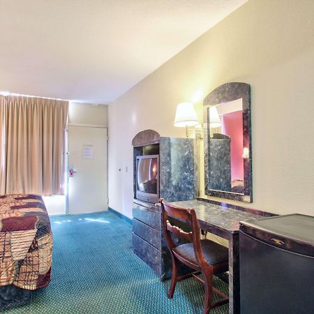 Donalsonville Econo Lodge מראה חיצוני תמונה